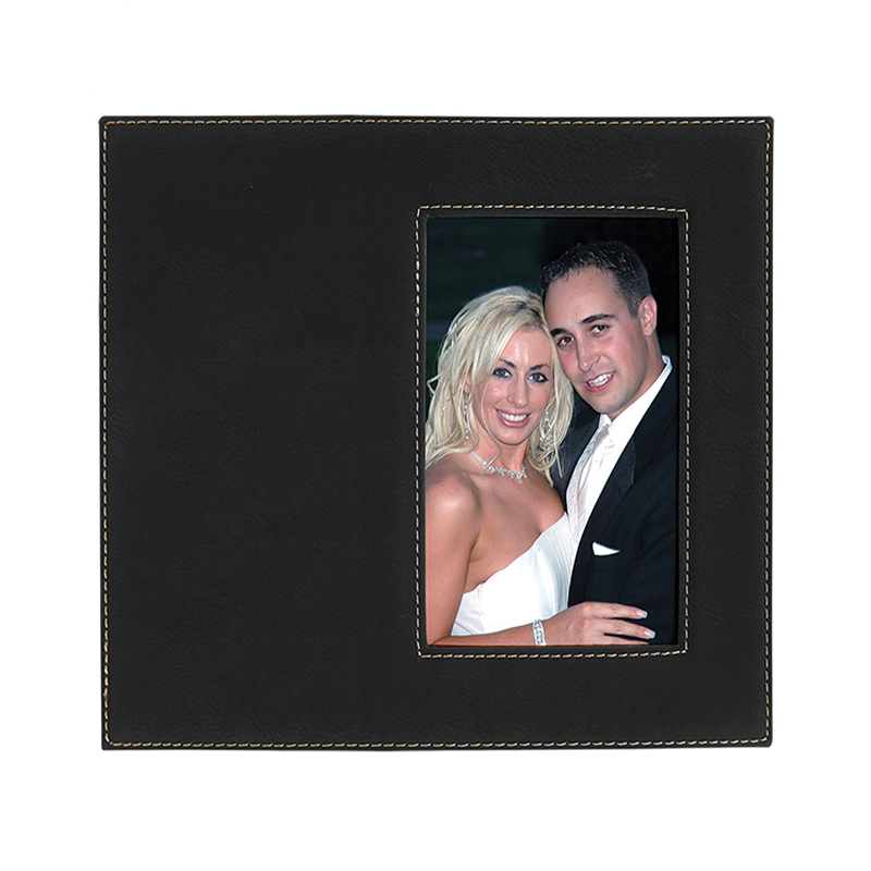 4 1/4' x 8 7/8' Gravür Alanlı 5' x 7' Suni Deri Fotoğraf Çerçevesi 4 1/4' x 8 7/8' Gravür Alanlı 5' x 7' Suni Deri Fotoğraf Çerçevesi