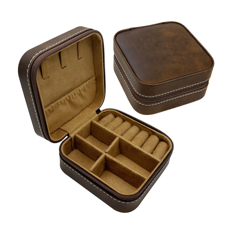 4×4 Lazerlenebilir Suni Deri Seyahat Mücevher Kutusu Bronz Astarlı 4×4 Lazerlenebilir Suni Deri Seyahat Mücevher Kutusu Bronz Astarlı