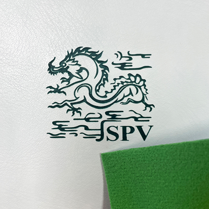 Yapışkanlı/yapışkansız parlak deri levhalar